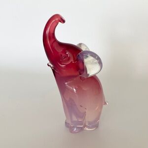 Mid-century MURANO Opalescent Glass FUCHSIA PINK Elephant Figurine SEGUSO Label